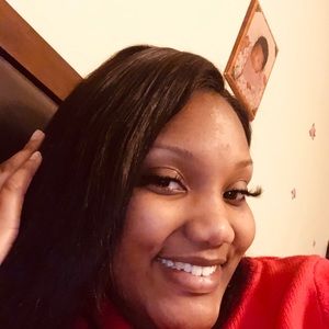 Meet your Posher, Jasmine